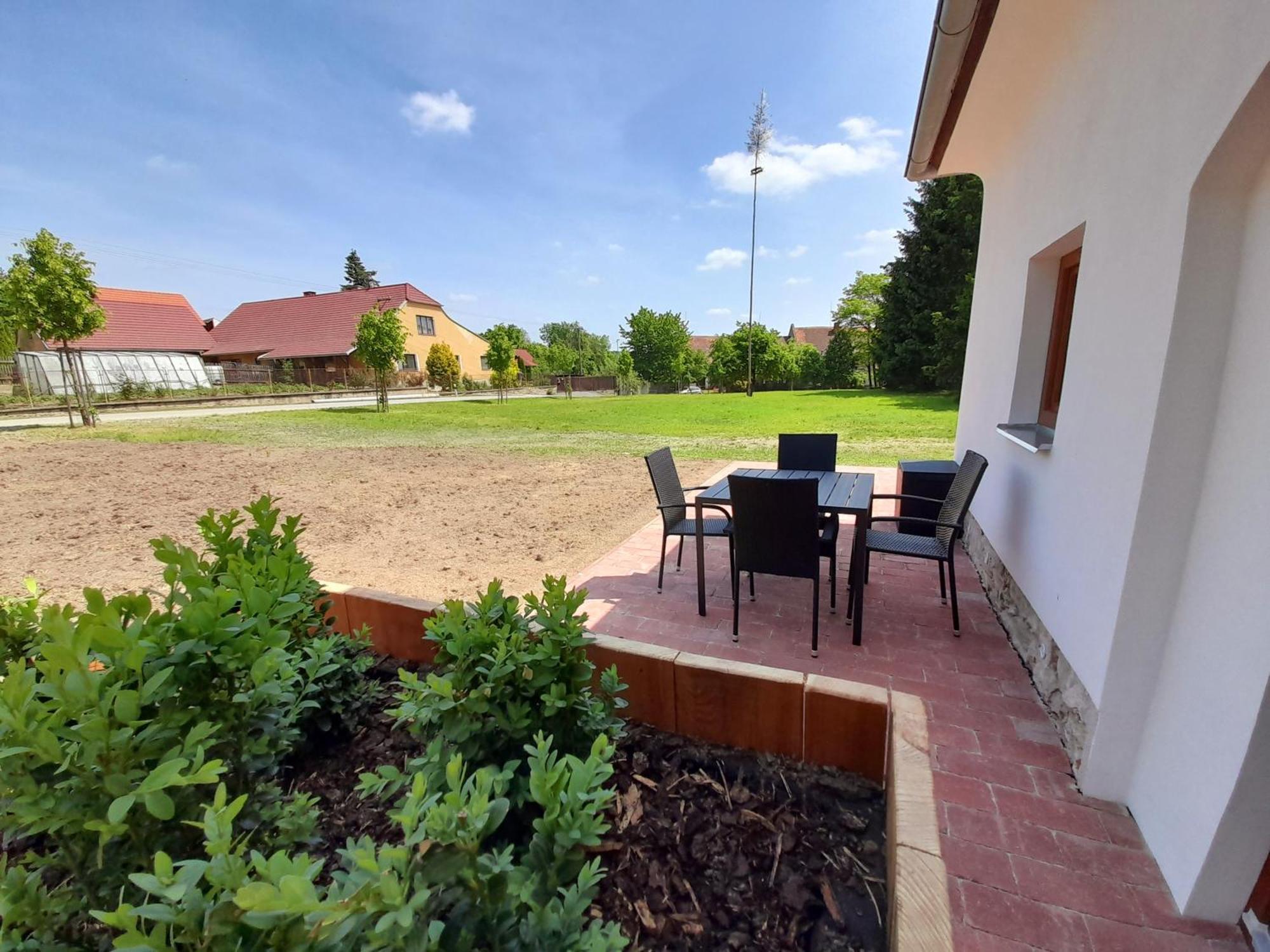 Residence Tvrz Skocice Extérieur photo