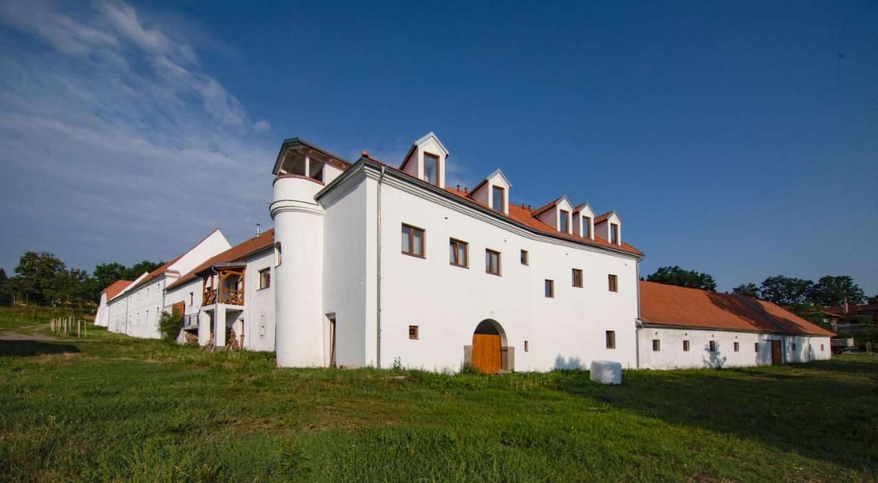 Residence Tvrz Skocice Extérieur photo