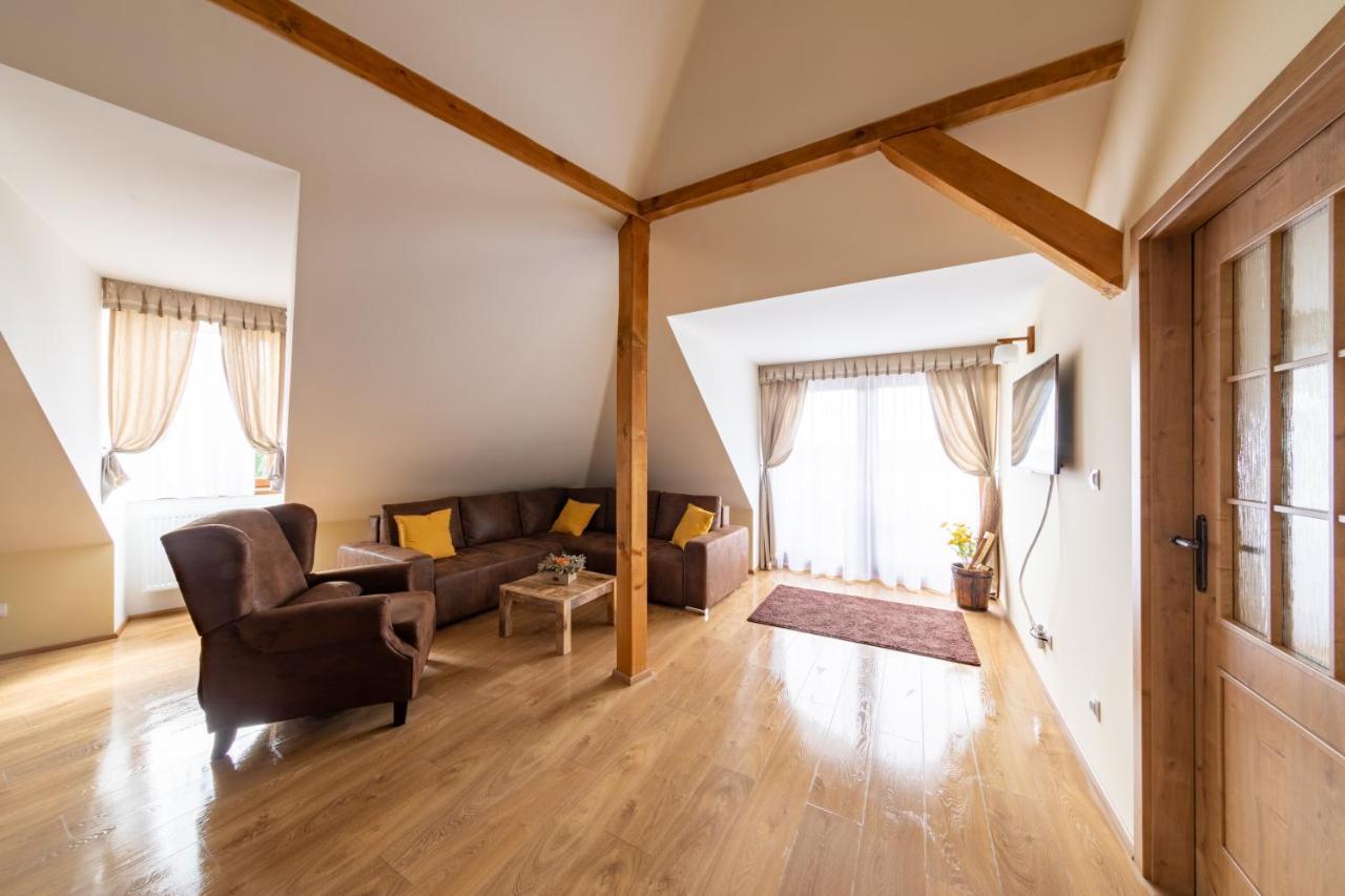 Residence Tvrz Skocice Extérieur photo